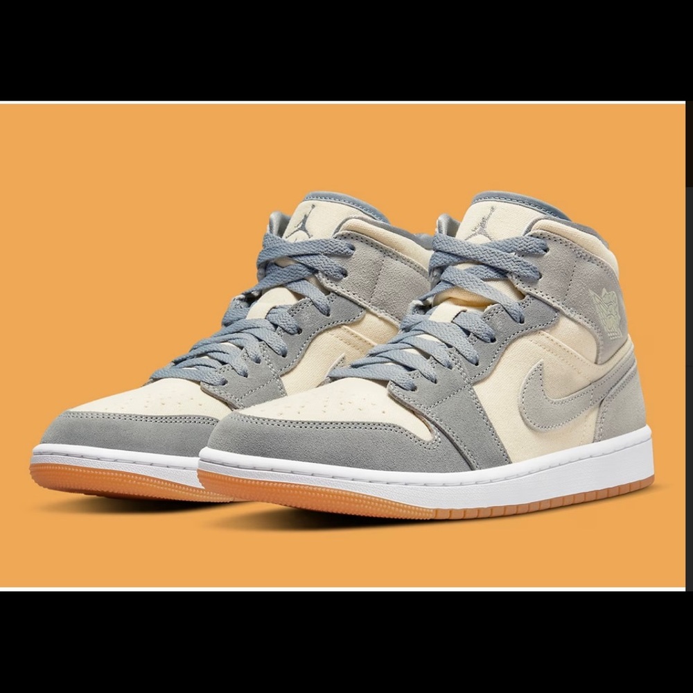 Air Jordan Mid Se. Youth 6.5. coconut milk